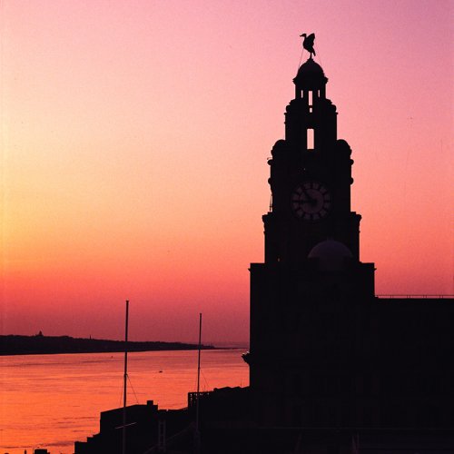 LIV008 Liverpool UNESCO World Heritage Site The Mighty Liverbird faces toward the sea Guy Woodland 1989-2011