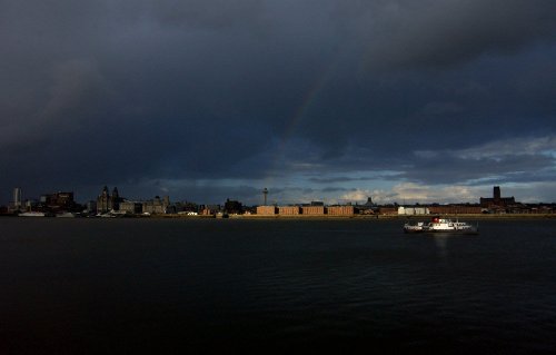 C095-01 Liverpool UNESCO World Heritage Site Storms are brewing over Liverpool Waterfront Guy Woodland 1989-2011