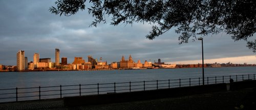 H058-51 Liverpool UNESCO World Heritage Site The sun sets in 2009 Guy Woodland 1989-2011